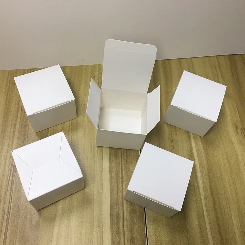12x12x12cm Square Blank Cardboard Packaging Box Spot Cosmetics Box