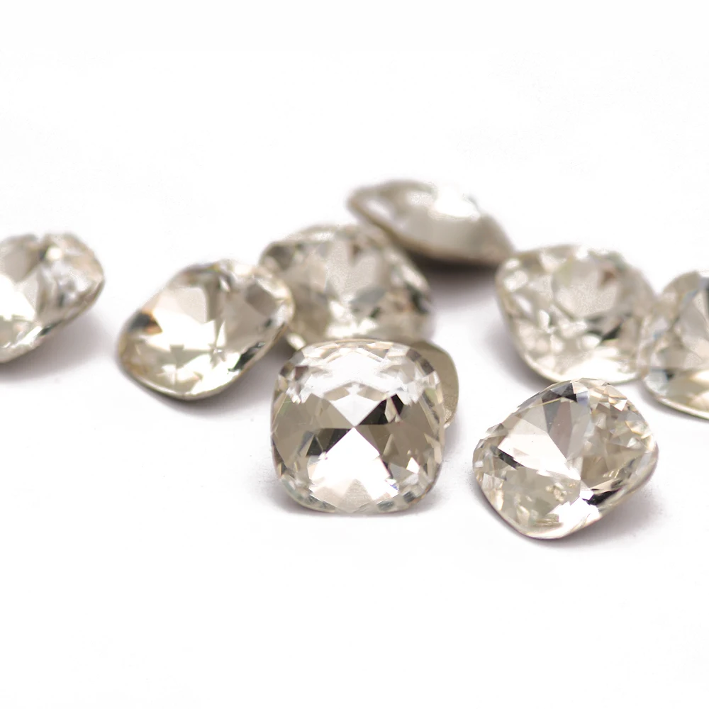 50 шт. Кристальные стеклянные красивые камни