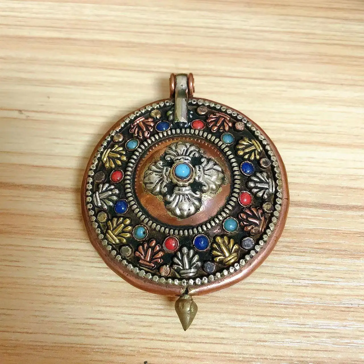

PN051 Tibetan Buddhism Gau Box Amulet Handmade Nepal Copper Auspicious knot 55mm Large Prayer Box Pendant Necklace