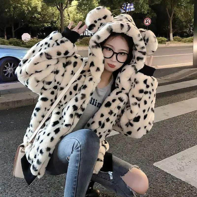 

Fashion Sweet and Soft Thick Warm Jacket Women Streetwear Faux Fur Leopard Print Spotted Hooded Bear Ear Cute Plush Jacket