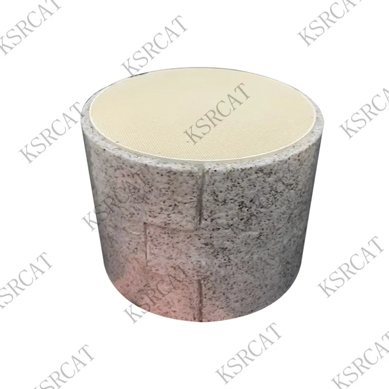 Керамический нейтрализатор в виде сот Евро 3 120*100 мм каталитический