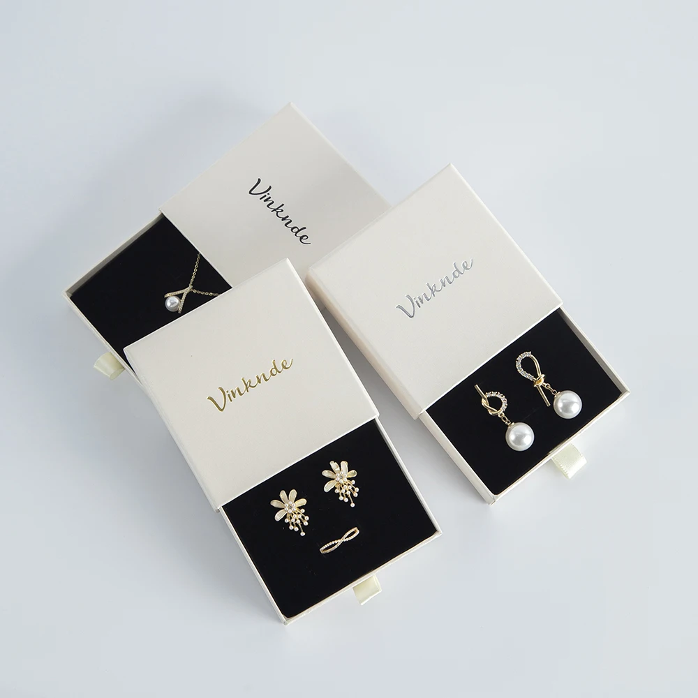 100pcs Eco-Friendly Beige Paper Set 7x9x3cm Custom Luxury Drawer Box Gift Packaging Jewelry Bracelet Earrings Box Set With Logo