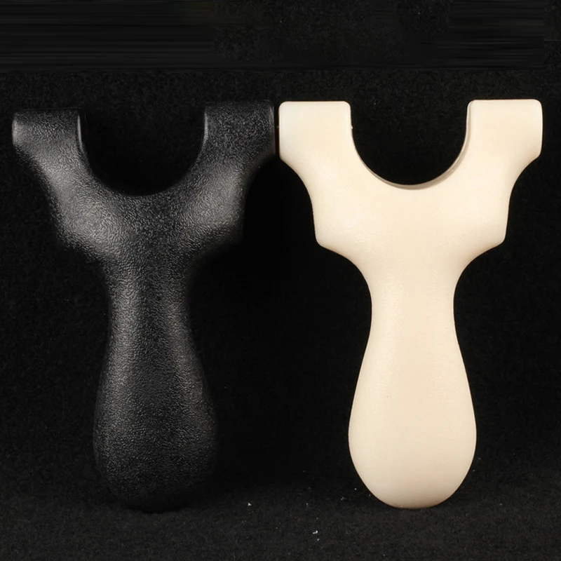 

High Quality ABS Flat Leather Slingshot Black Diamond Engineering Pastic Super Hard Outdoor Hunting Sports Children's Catapult
