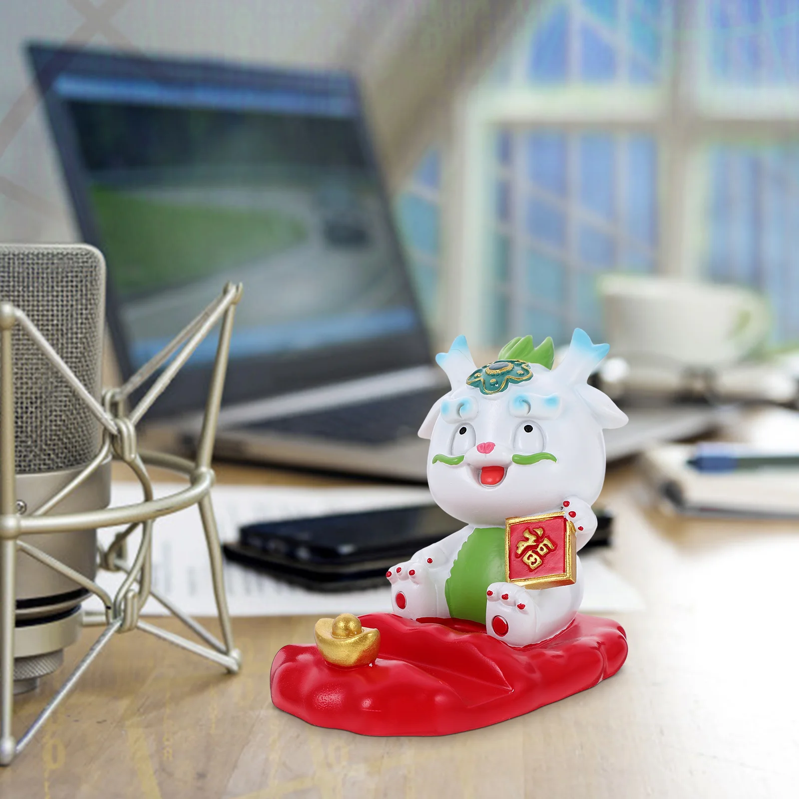 

Desktop Cartoon Dragon Statue Phone Rack Resin Phone Stand Tabletop Phone Holder
