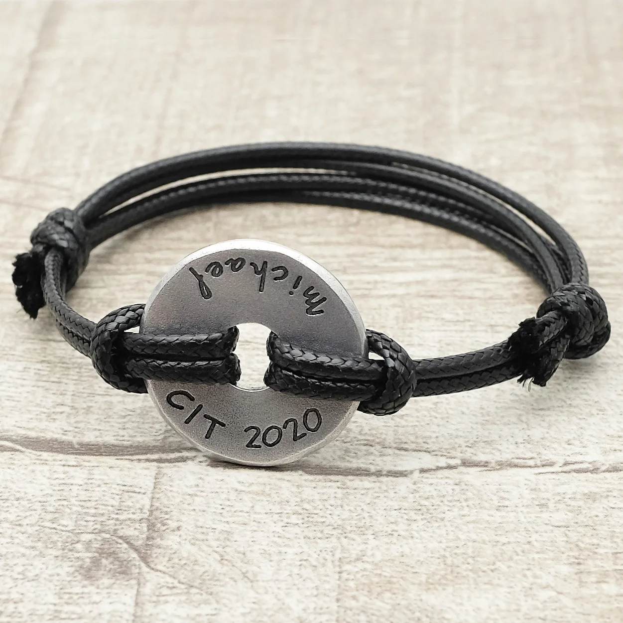 

Personalized Laser Engraving Name Bracelet Personalized Rope Adjustable Bracelet Custom Name Circle Bracelet for Man Best Gift