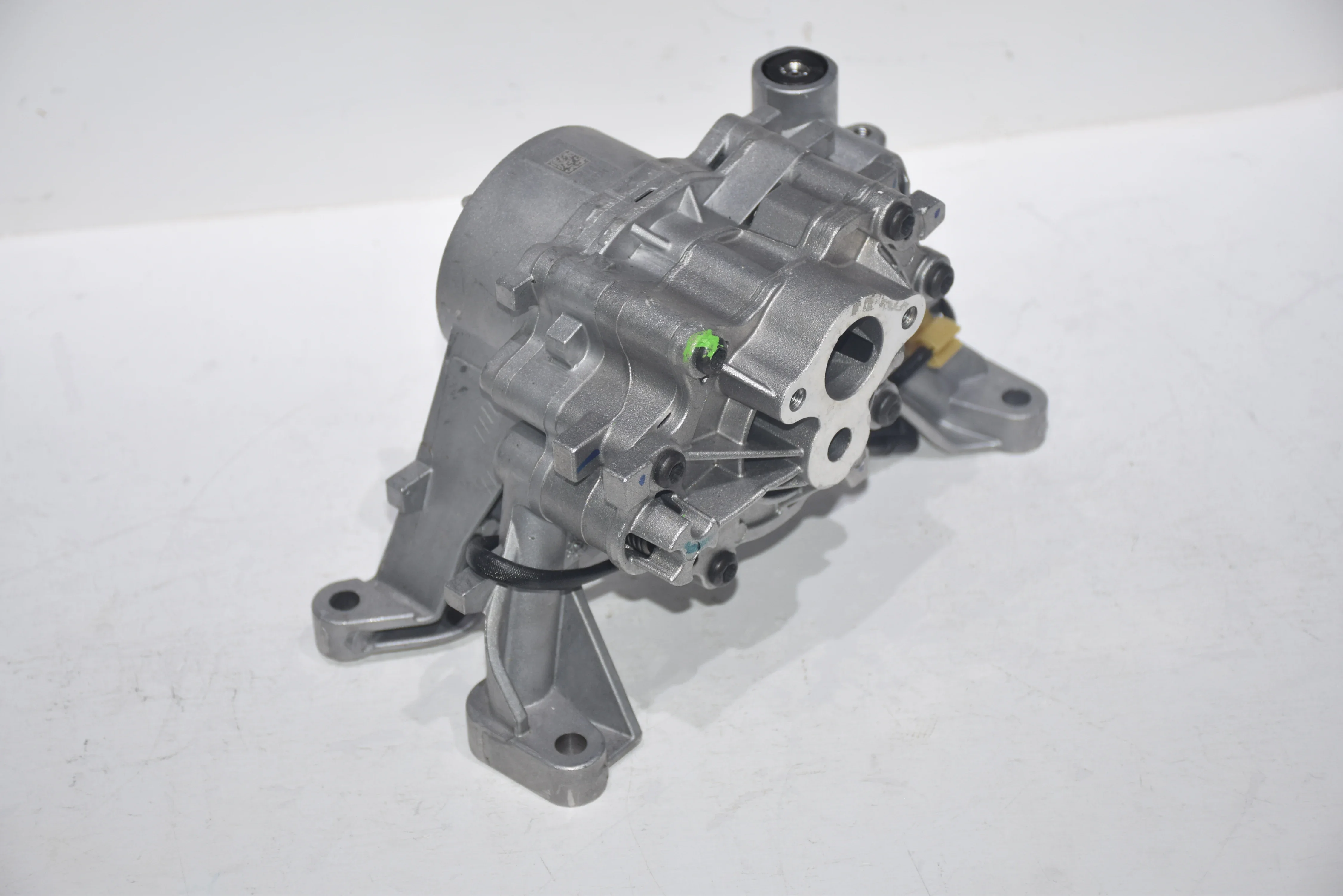 насос LR 087668 110501 078805