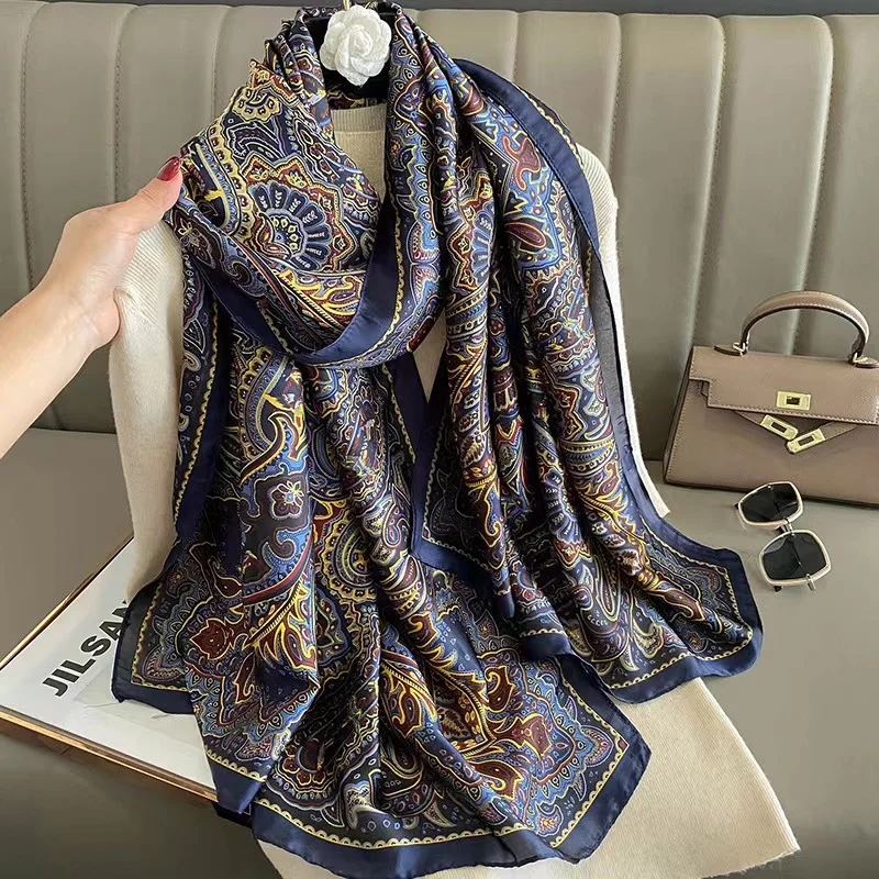 

2023 Brand Designer Silk Scarf Female Foulard Bandana Long Shawls Wraps Winter Neck Scarves Pashmina Lady Hijab Luxury New
