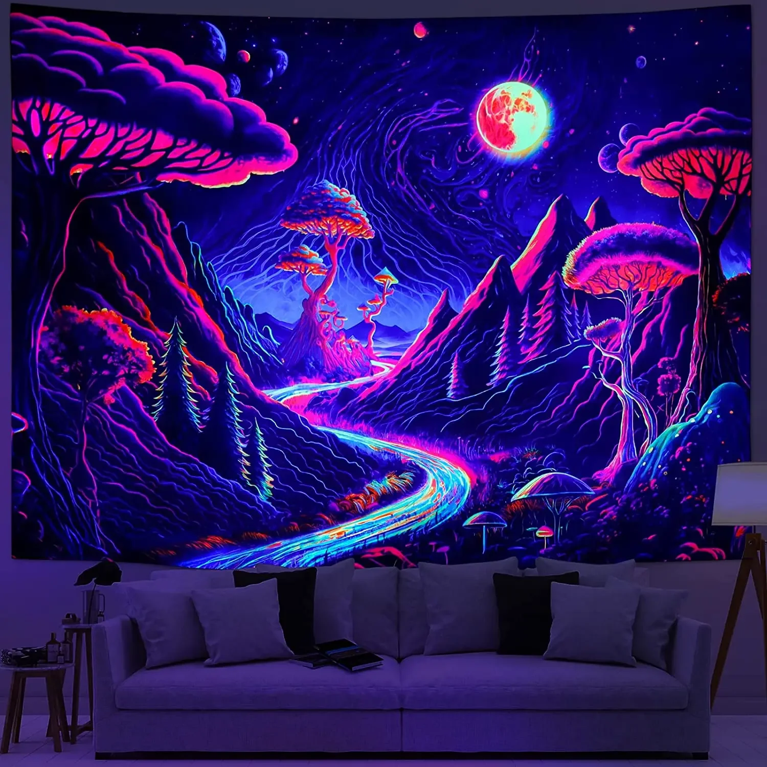 

UDTAPCS Гобелен "Черная галактика Луна"