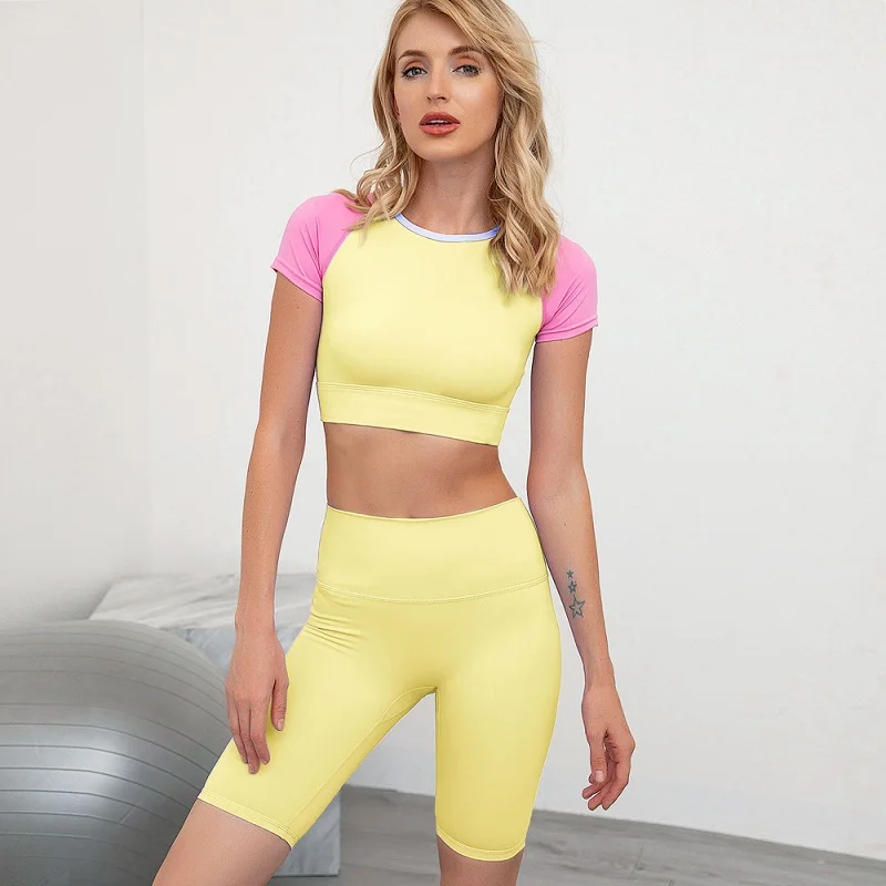 

2pcs Women Yoga Set Short Sleeve Sport Set Women Fitness Gym Set Workout Clothes For Women Crop Top + Shorts Set Women Tracksuit
