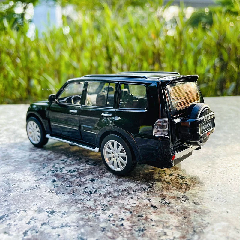 ing Turbo MSZ w skali 1:32 Mitsubishi Pajero 4WD литая под давлением модель автомобиля