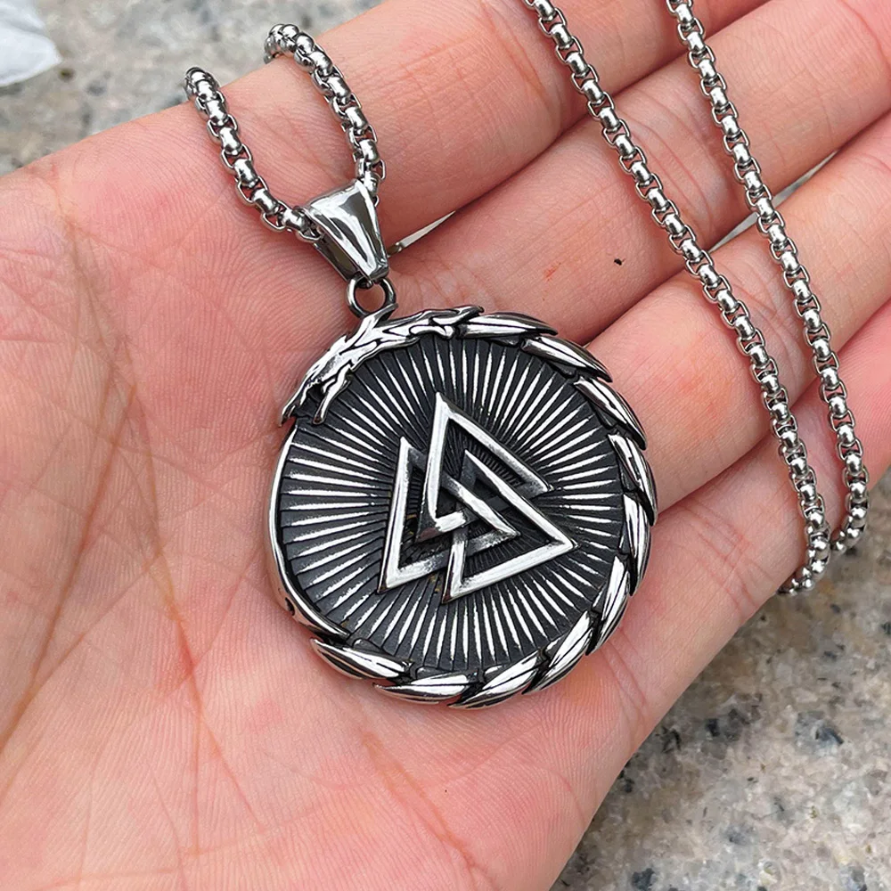 

Norse Compass And Valknut Necklace Men Stainless Steel Ouroboros Pendant Vegvisir Viking Necklace Amulet Jewelry Double Sided