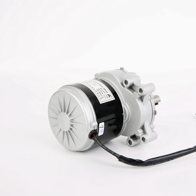 35n/m 75 ОБ/мин 250 Вт 12В 24В 10A низкоскоростной щеточный двигатель с большим крутящим моментом 35n/m 75 ОБ/мин 250 Вт 12В 24В 10A низкоскоростной щеточный двигатель с большим крутящим моментом