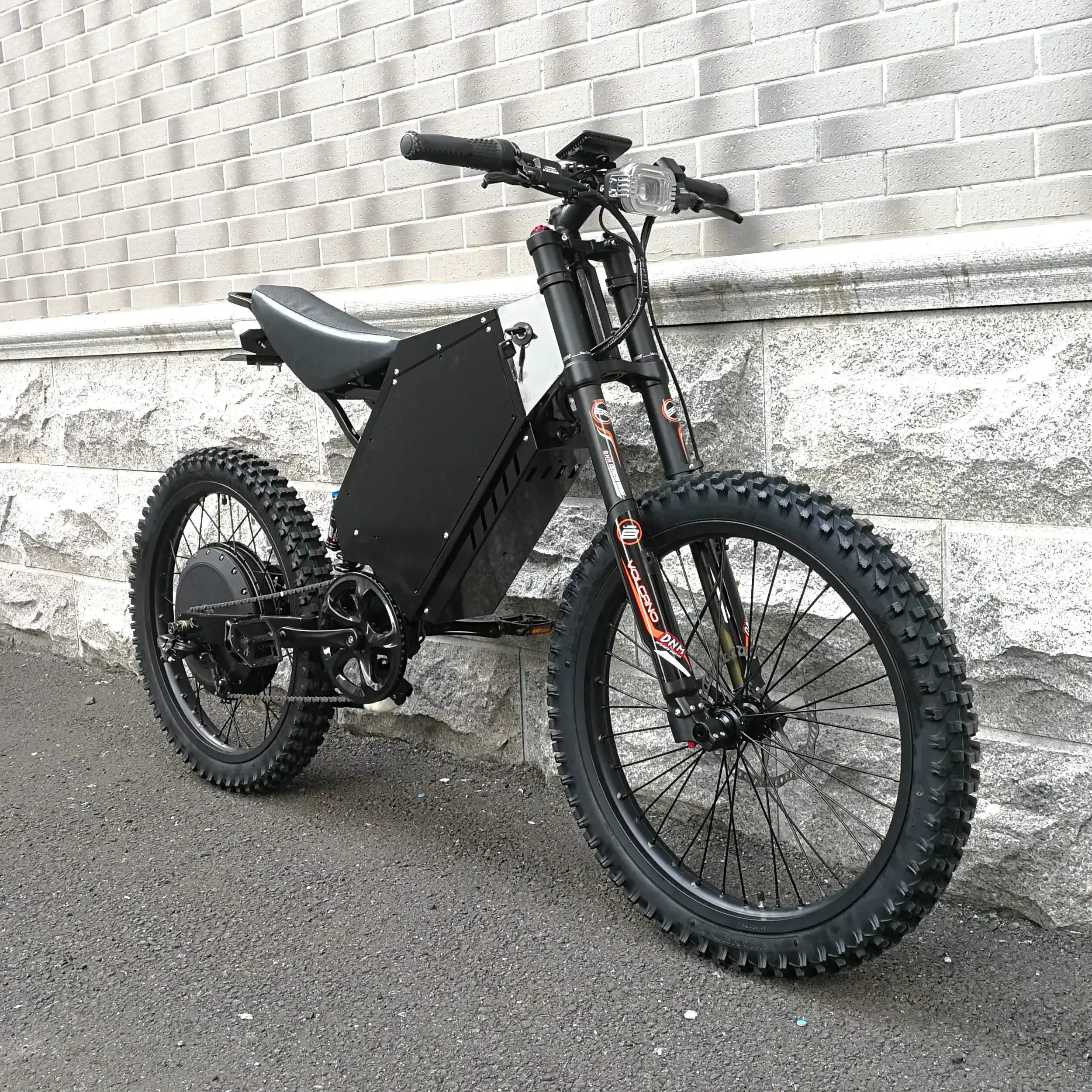 Передняя вилка велосипеда для горного