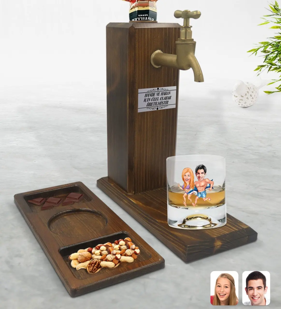 

Personalized Valentine Karikatürlü Whisky Cup & Tap Natural Wood Stand & Solid Wood Rectangle Presentation Tabağı Çerezl