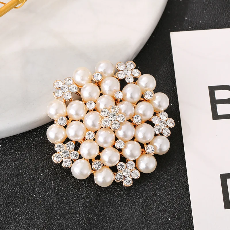 

High Quality Silver Plated Rhinestone Imitation Pearl Round Flower Brooches Pins For Women Luxury Pearl Brooches Jewelry Wedding