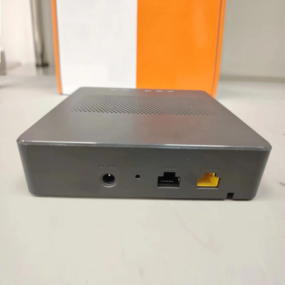 Фото Мини-терминал Vsol V2902A с двумя режимами XGPON 10G PON+1*10GE+1*GE XG(S)-PON ONU №1