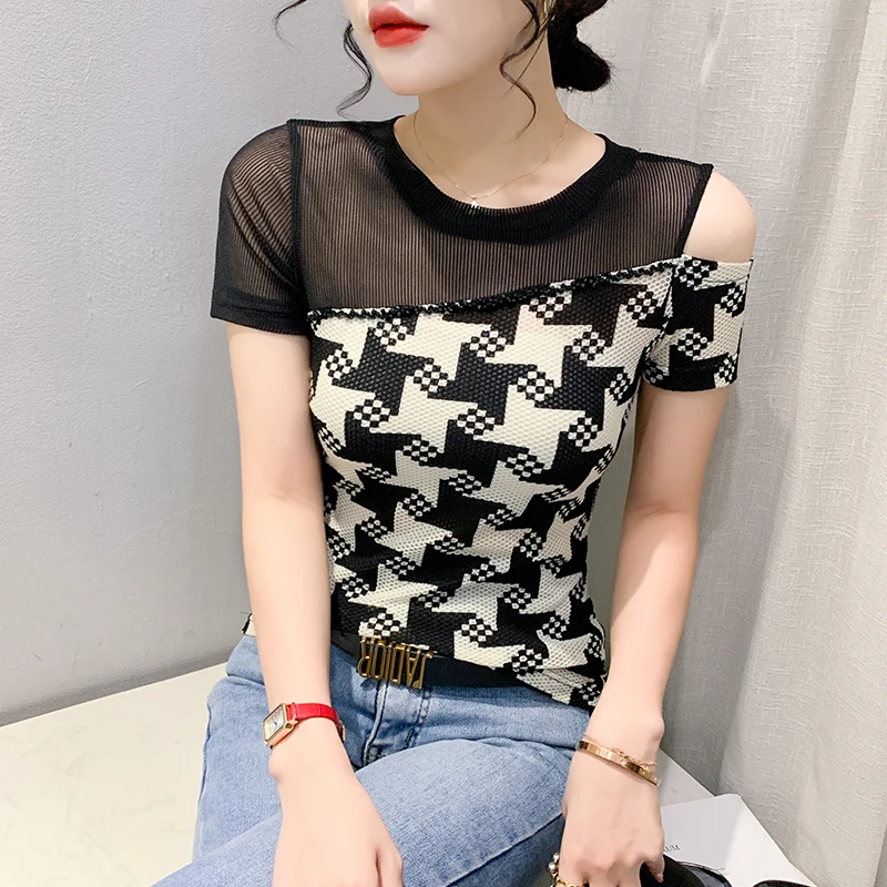 

2023 New Summer T-Shirt Chic Sexy Print Letter Patchwork Off Shoulder Diamonds Women's Tops Short Sleeve Hand Made Tees 34014