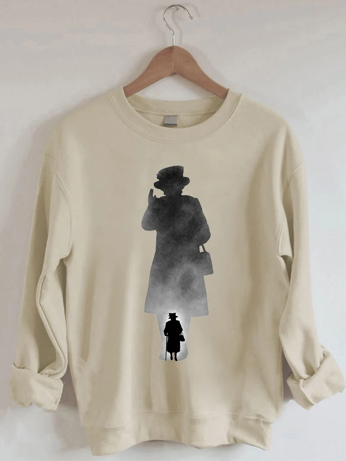 

Commemorative Queen Elizabeth Print Long Sleeve Sweatshirt