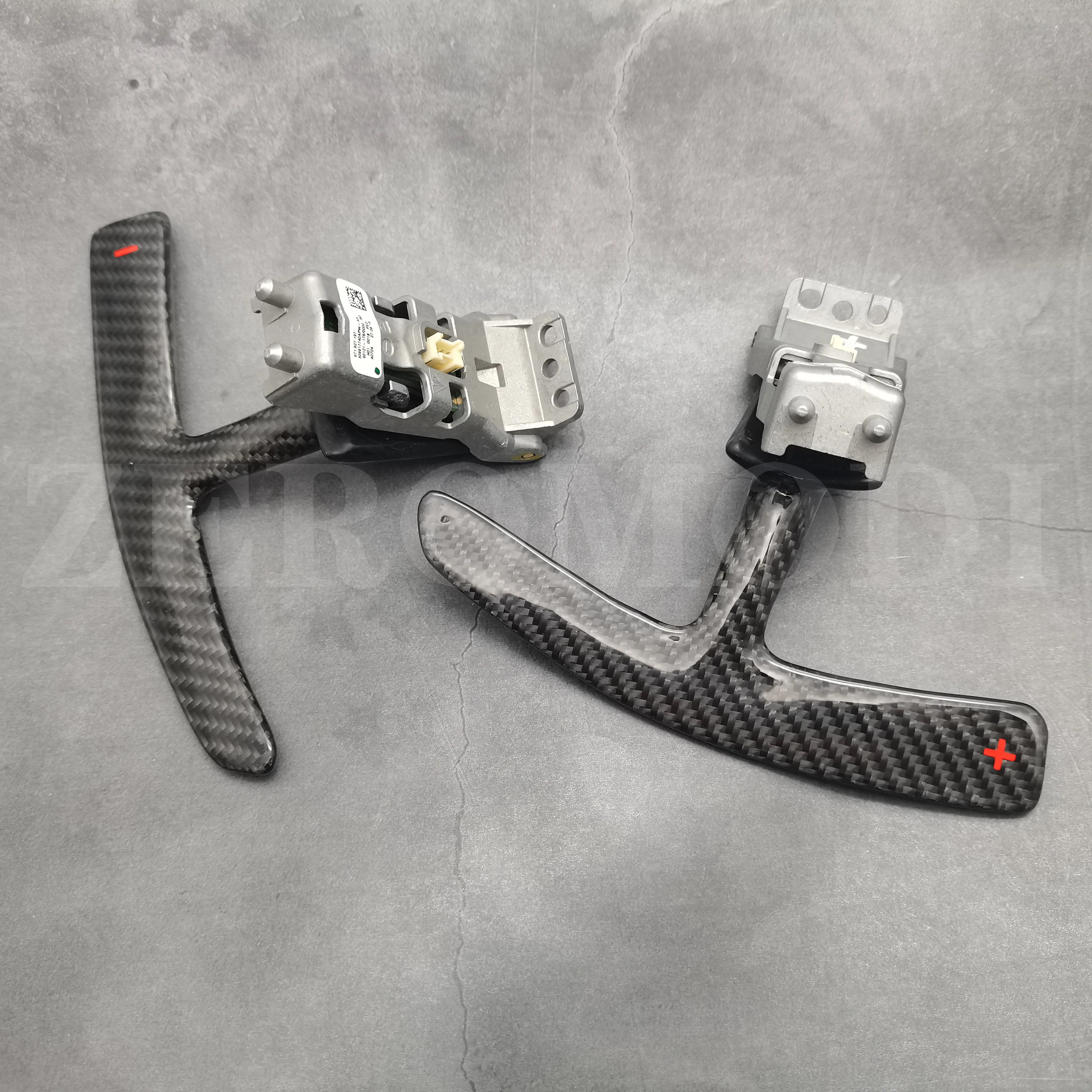 

Full Carbon Steering Wheel Paddle Shifter For Porsche Panamera Macan Cayenne For Porsche 718 Boxster Cayman 911 991 Replacement