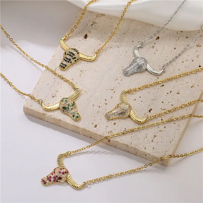 

HECHENG,18K Gold Plated OX Head Eyes Necklace,Luxury Zircon O-Chain Necklace for Women Couple Friends Gift Fashion Jewelry