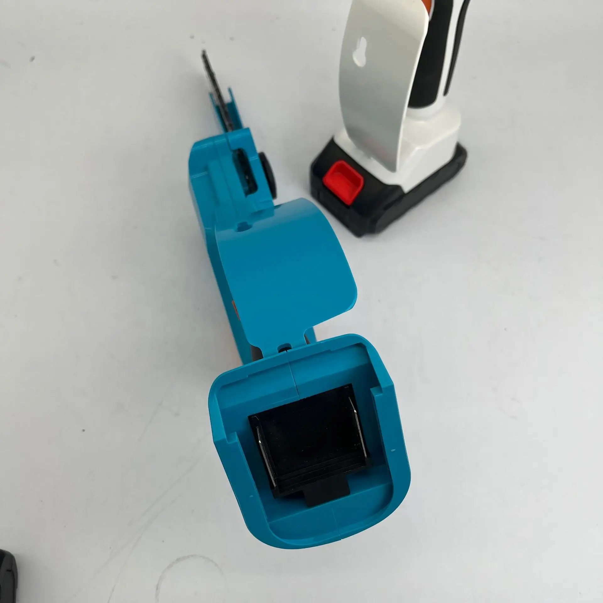 Электрическая мини-бензопила 5000 Вт 6 дюймов с аккумулятором 98VF Садовая пила для