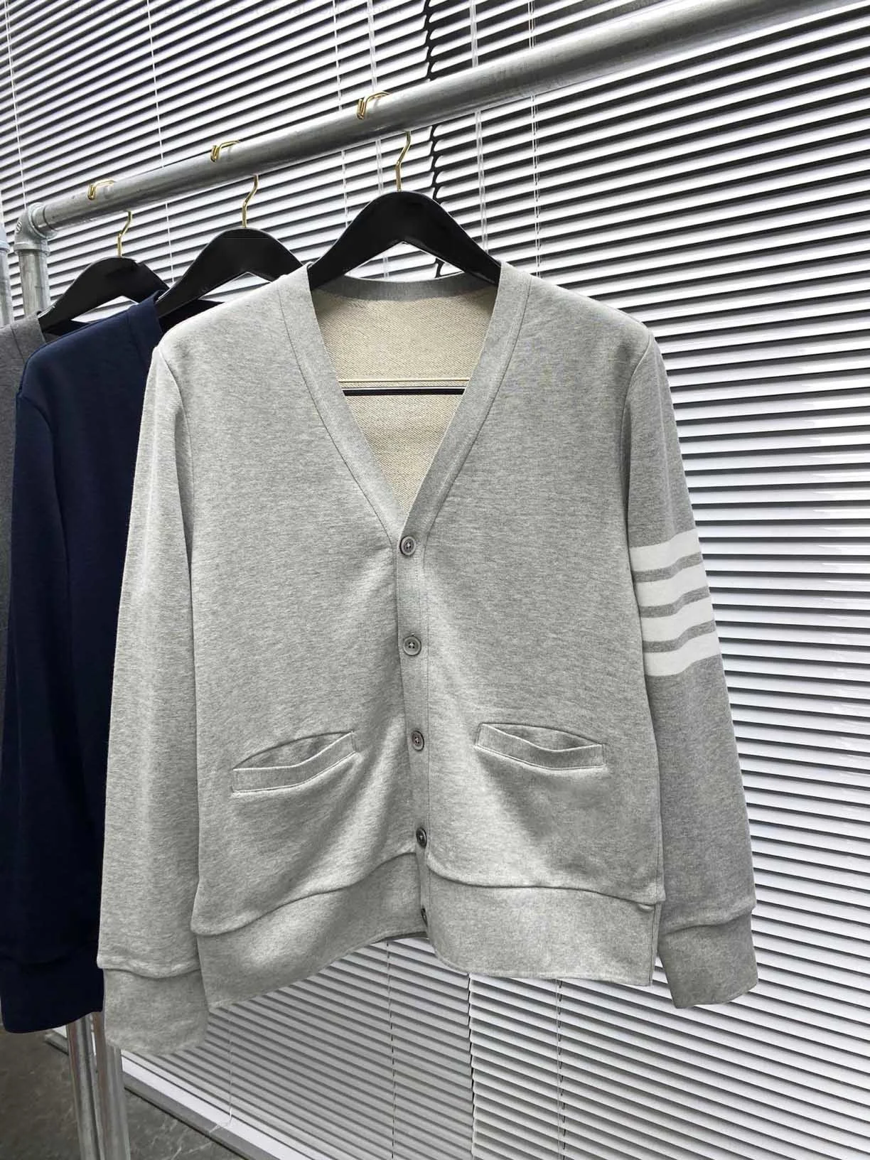 THOM Men's Sweatshirt TB Korean Fashion Brand Coats White 4-bar Stripes V-Neck Cardigan Sweatshirts Casual Streetwear Sweaters