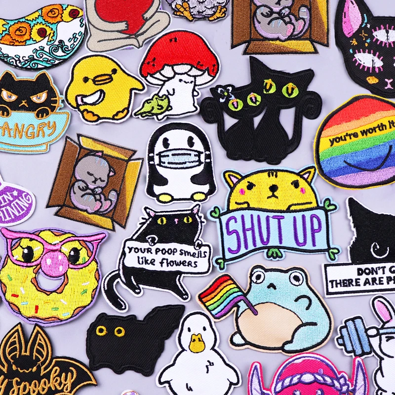 

Animals Embroidered Patches for Clothing Thermoadhesive Patches Cartoon Cat Parches DIY Stripe Iron on Patch On Clothes Stickers