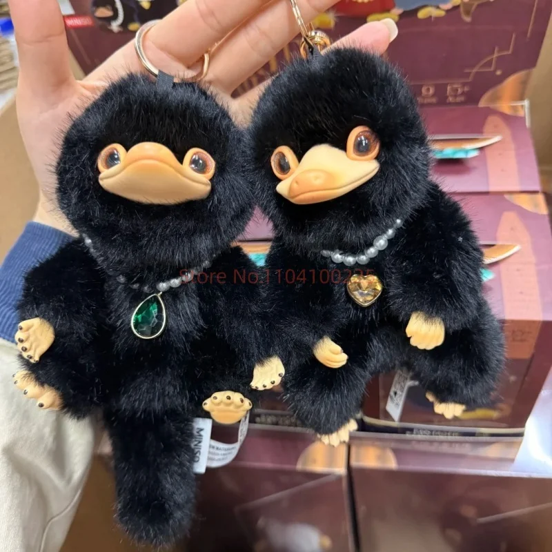 Фото Оригинальные плюшевые фигурки-подвески Niffler из серии «Музей украшений» в виниловых коробках-сюрпризах, коллекционные украшения для сумок, игрушки, подарки №5