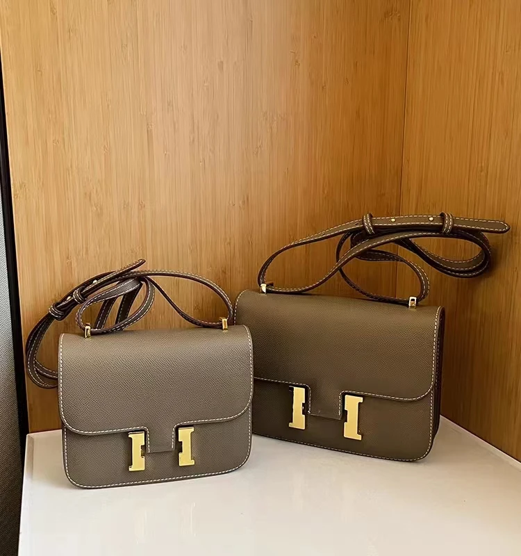 

Luxury Hormes genuine leather tofu bag, small square bag, messenger bag, fashionable one shoulder crossbody bag