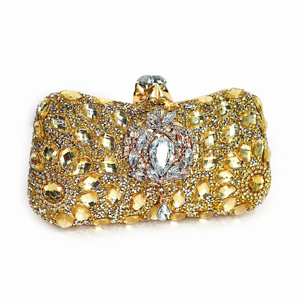 Туфли-лодочки и сумки в нигерийском стиле подходящие к продаже Итальянская обувь