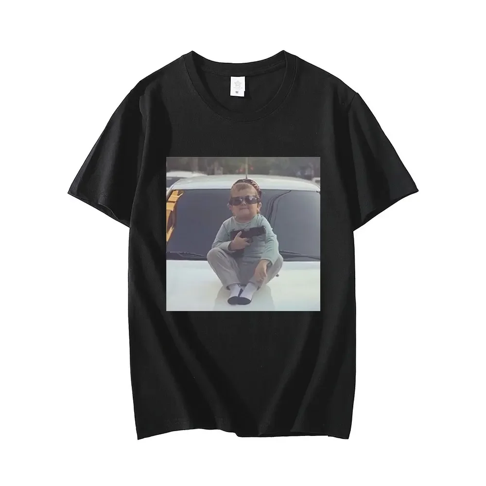 Женская футболка с графическим принтом коротким рукавом и круглым вырезом