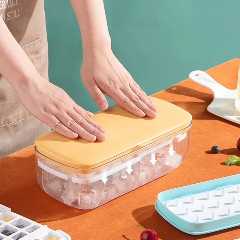 

Press Type Ice Cube Maker Silicone Ice Tray Mold Creative Ice Storage Box with Lid for Household Square Ice Mold Making Box