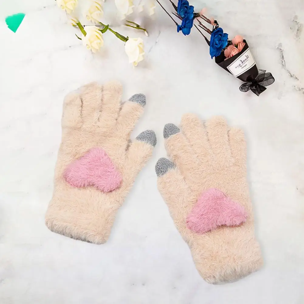 

Stylish Solid Color Gloves Fashionable Heart Pattern Women Winter Gloves with Touch-screen Design Warm Knit Mittens for Weather