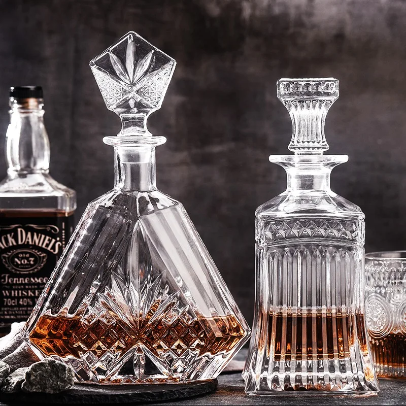 

500-700 мл бутылка для виски, пробуждающая бутылка для красного вина, бессвинцовая прозрачная бутылка для пробуждения, европейская бутылка для...