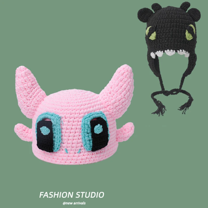 

Трикотажная шапка с надписью «Как приручить дракона»