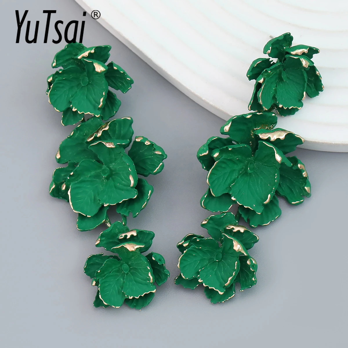 

YUTSAI Spring New 6 Color Floral Drop Earrings Multilayer Metallic Spray Painted Flower Dangle Earring for Women Gifts YT1131