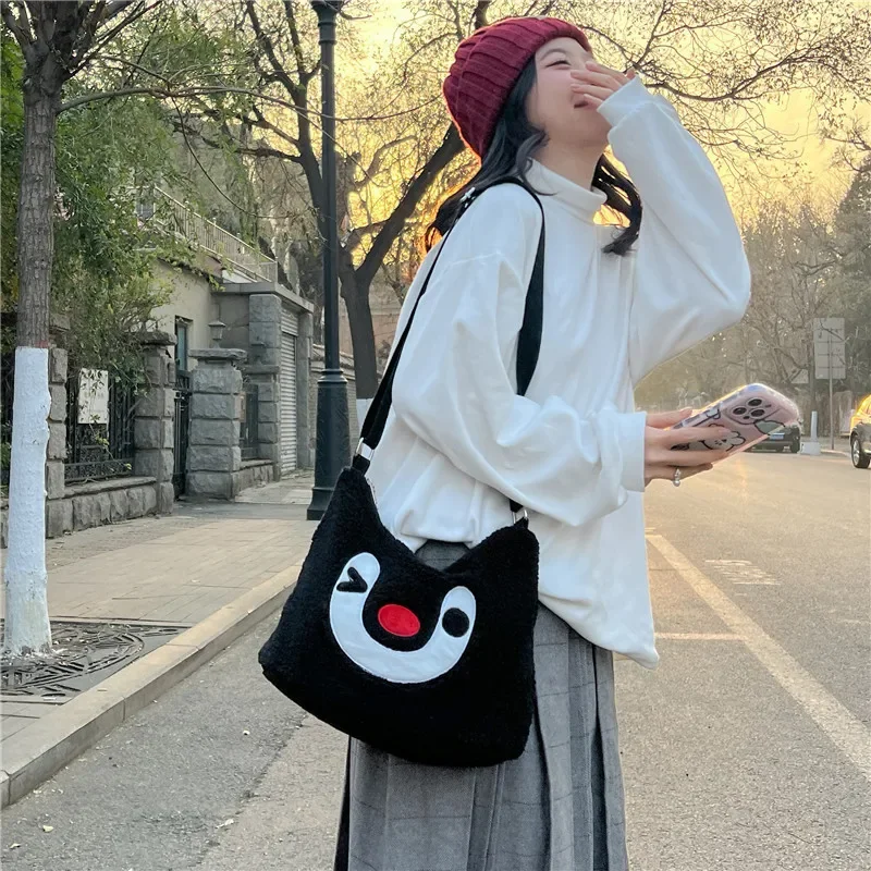 Фото Pingu Pinga флисовые сумки через плечо с вышивкой, повседневные женские сумки на молнии, милые однотонные сумки большой емкости на одно плечо №3