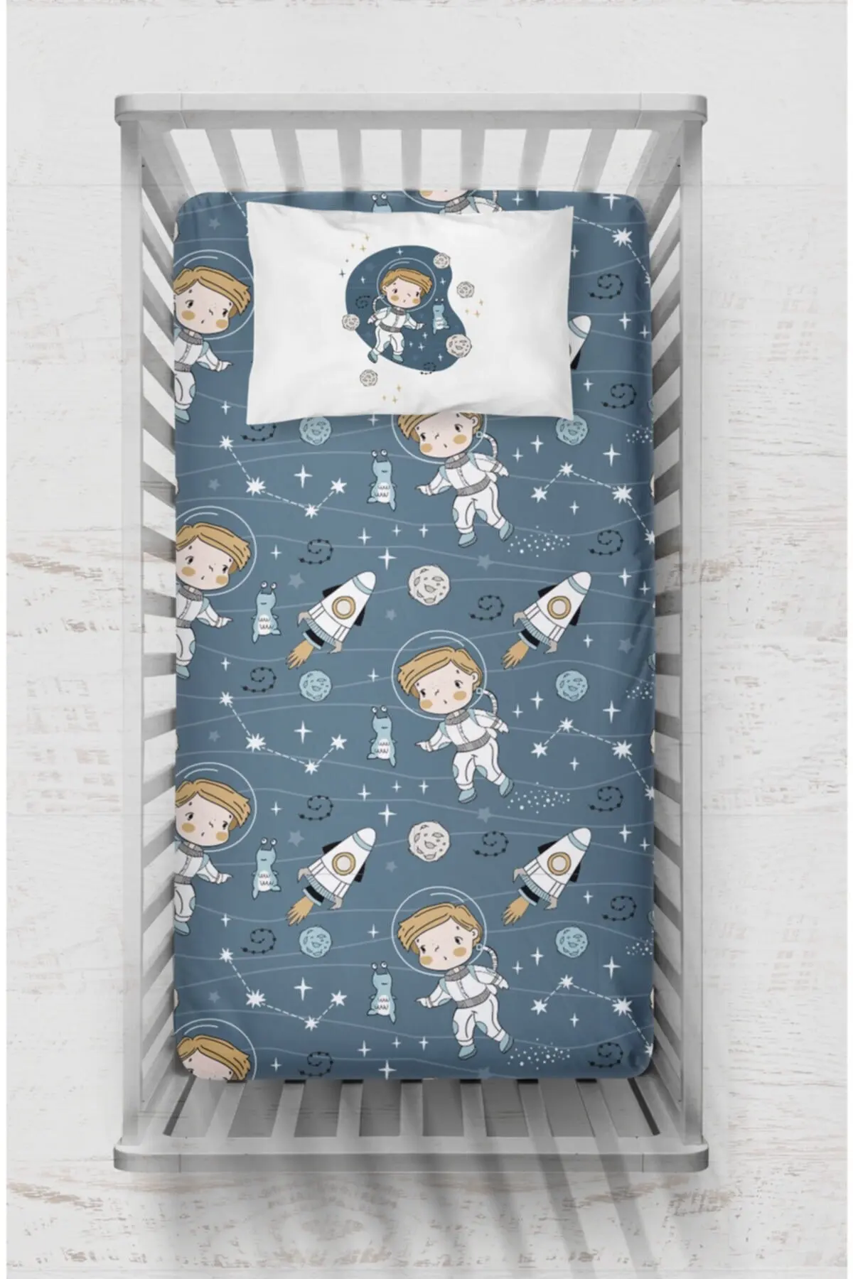 

3 Pcs/Set Satin Baby Bedding Set Cartoon Animal Print Baby Crib Bed For Newborns Infant Bedding Set 100% Soft Comfortable Astro