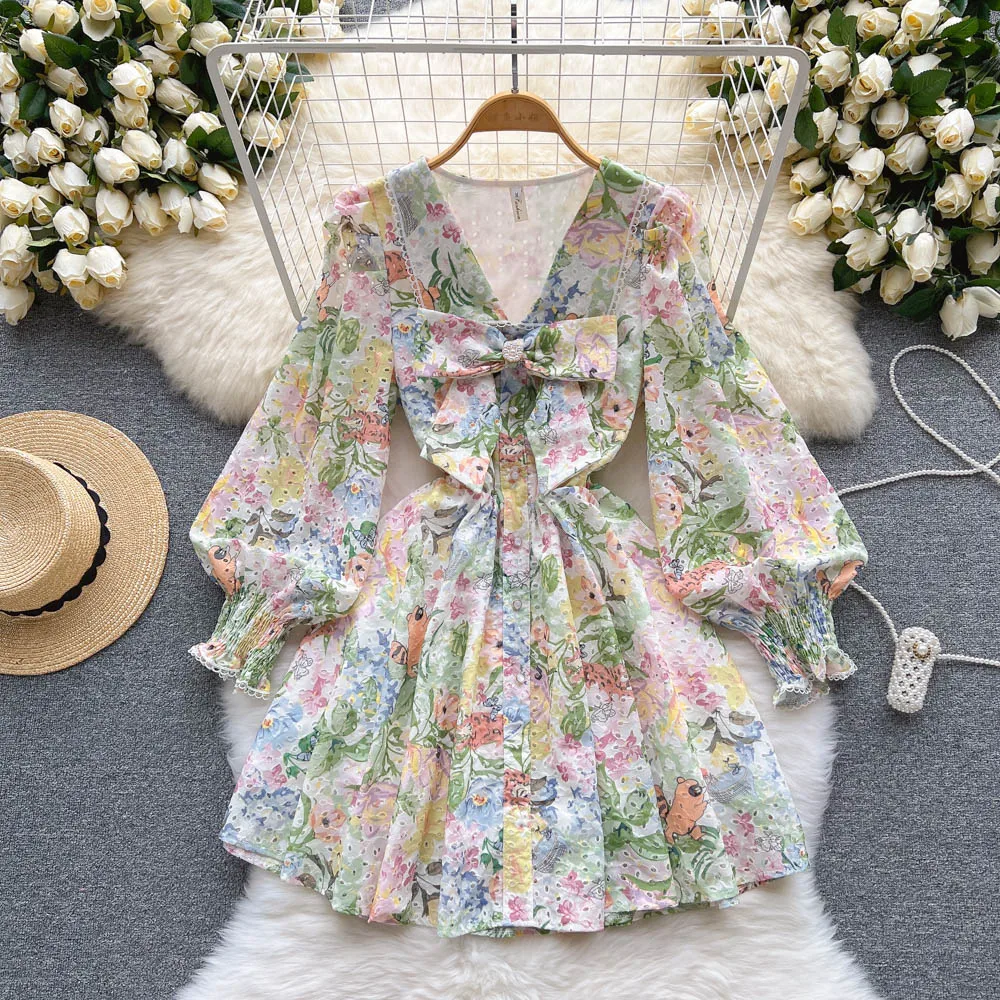

VANOVICH French Temperament V-neck Bow Sweet Fashion Print Dress Summer New Lantern Sleeves Hollow Out A-LINE Knee-Length Dress