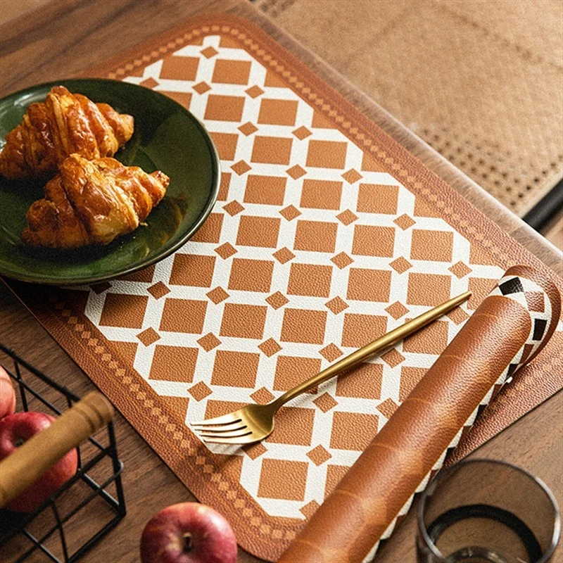 

Retro PU Leather Placemat Tableware Pads Dining Tables Mats Luxury Place Mat Cup Coasters Heat Insulation Kitchen Accessories