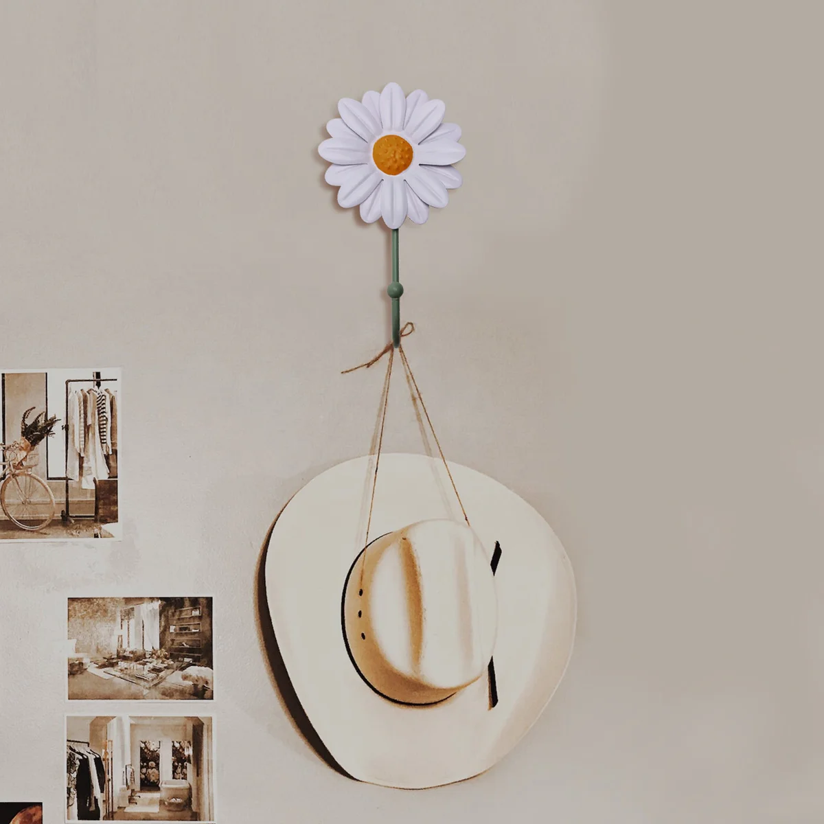 

1Pc Versatile Foldable Clothes Hook Fresh Style Wall-mounted Hook Dasiy Hook