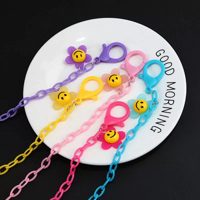 

2021 New Acrylic Mask Chain Flower Smile Pendant Mask Rope Holder Lanyard Strap Chains Accessories For Woman Studient