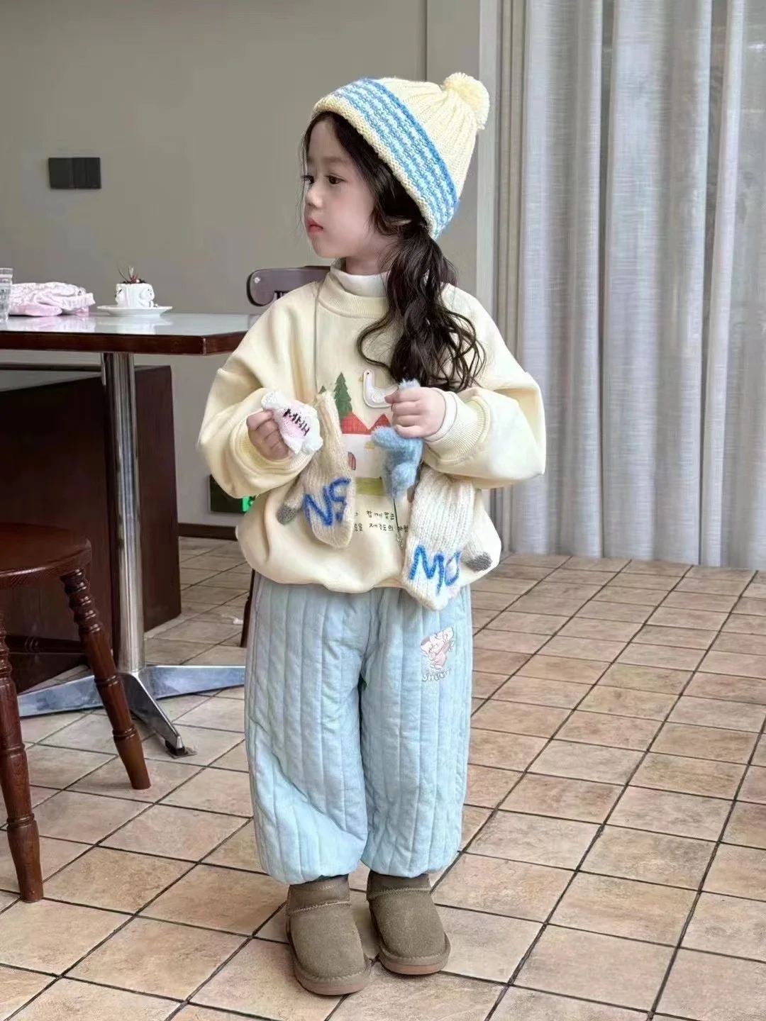 Костюмы для девочек новинка 2024 зимняя детская одежда Милая Толстовка с принтом и