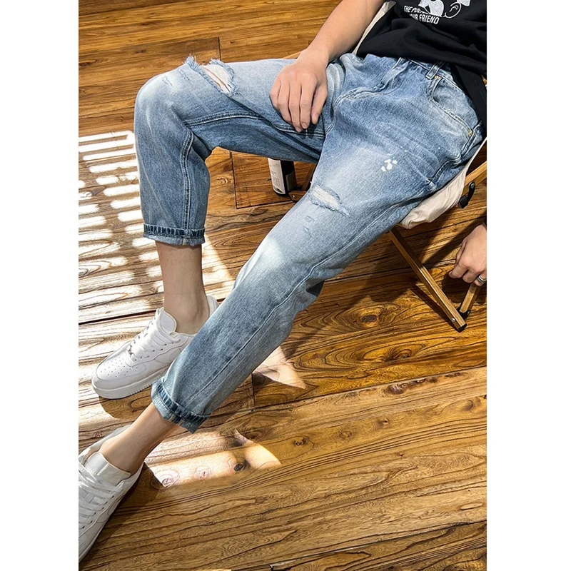 Streetwear Men 2022 New Pattern Recreational Black Ripped Ninth Pants Straight Cylinder Comfortable Loose Jeans Autumn Female
