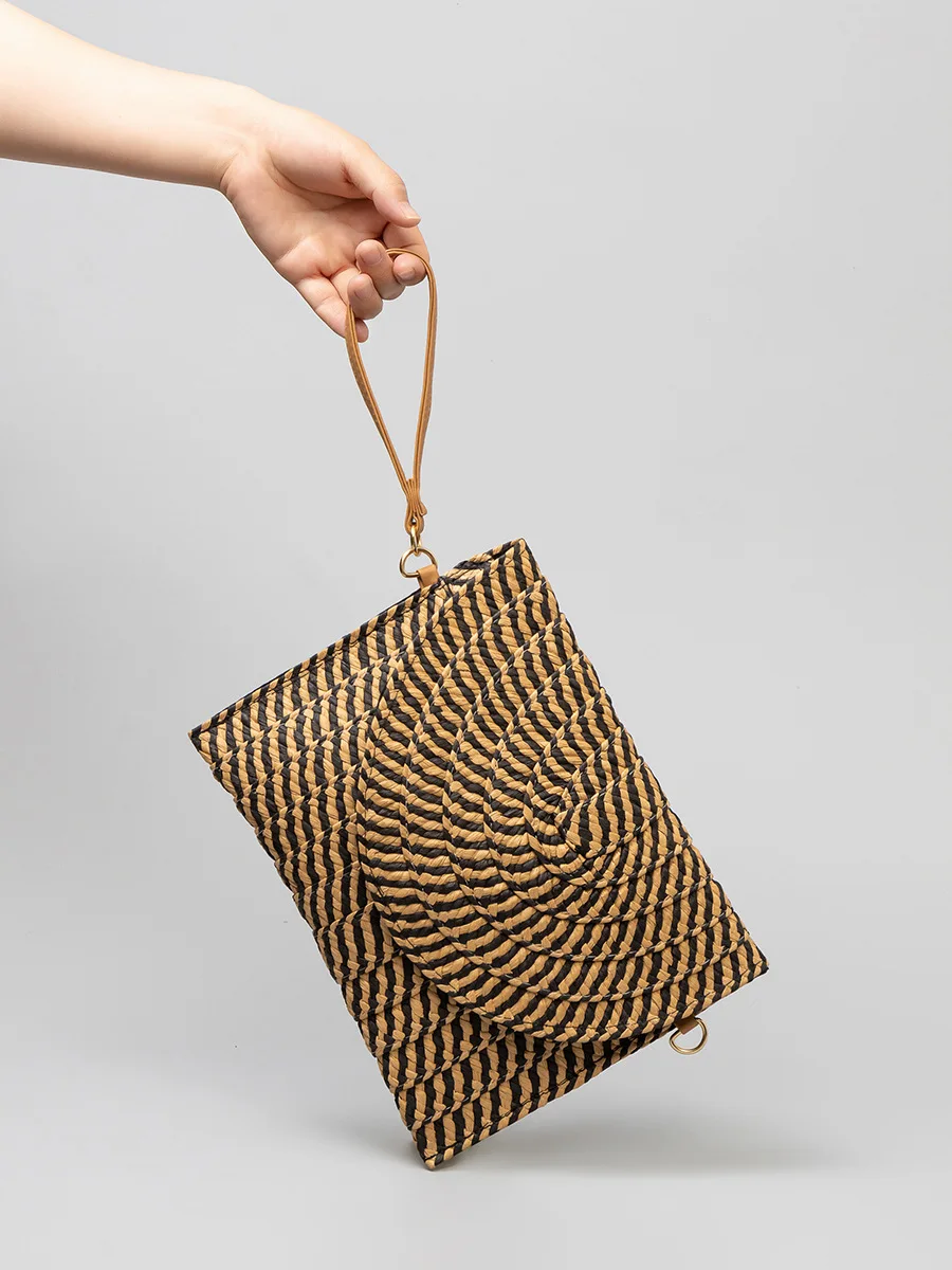 

Hand-made Hollow Out Woven Bag For Women Simple Fashion Hasp Lock Shoulder Clutch Bags Ladies Crossbody Straw Handbags