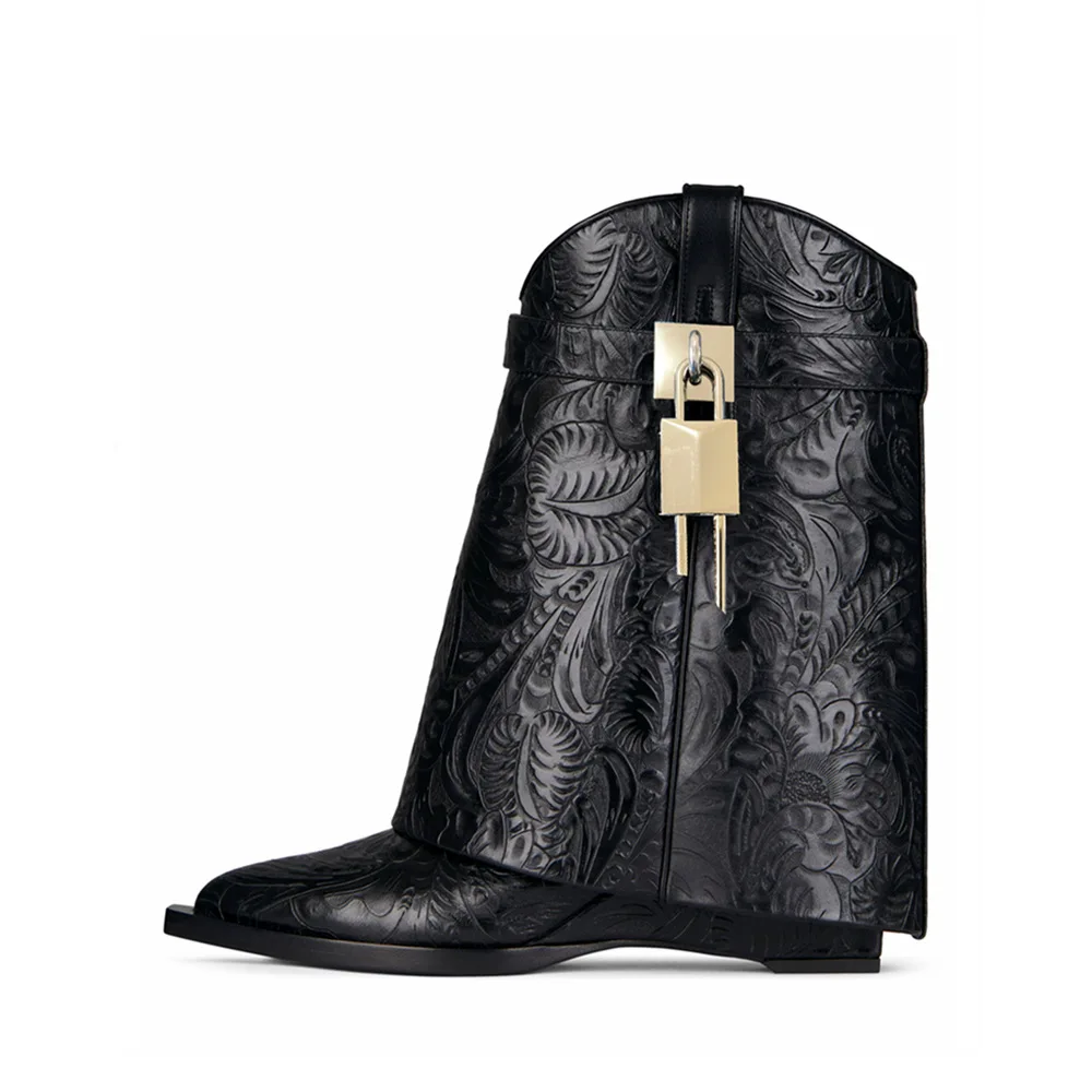 Остроносые кожаные ботинки среднего размера с рельефным тиснением