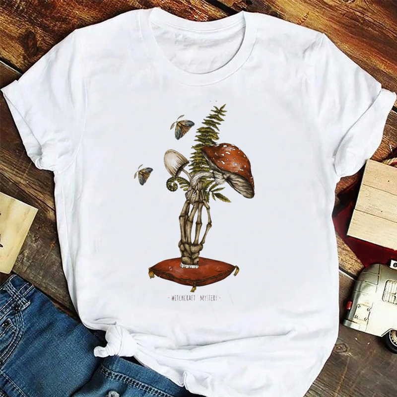 

Funny Mushroom Print T-shirt Women's Fashion Versatile Top T-shirt Summer Cartoon T-shirt Kawaii Beautiful Women's T-Shirt.
