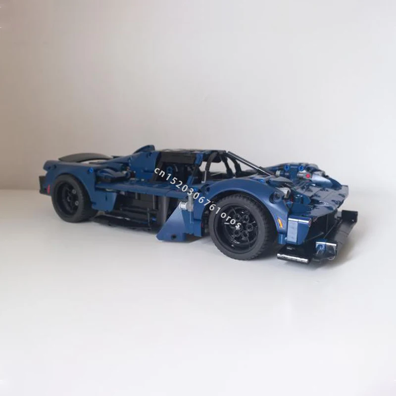 Технический Мартинс знаменитый валкирийский гоночный автомобиль модель