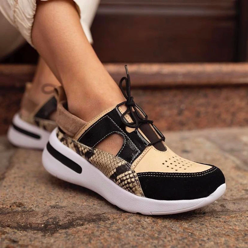 

Женские кроссовки со змеиным узором, дышащие кроссовки на платформе, на шнуровке, высокие кроссовки на танкетке, коричневые спортивные туфл...