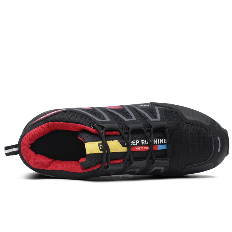 Men's Hiking Shoes Non-slip Wear-resistant Outdoor Travel Shoes Fashion Waterproof Warm Sneakers Climbing Shoes Plus Size 39-47